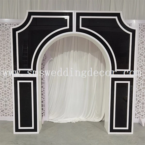 arch backdrop for wedding