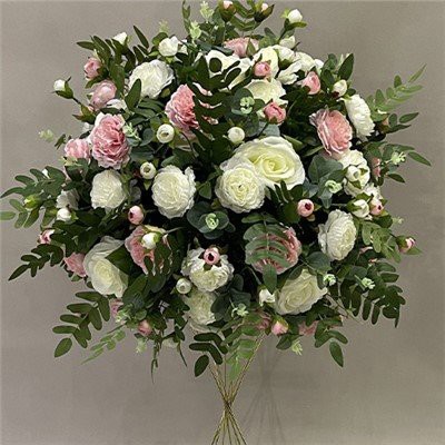 ดอกไม้ประดิษฐ์ประดับกลางงานแต่งงาน