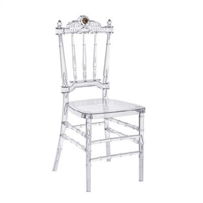 เก้าอี้ใส