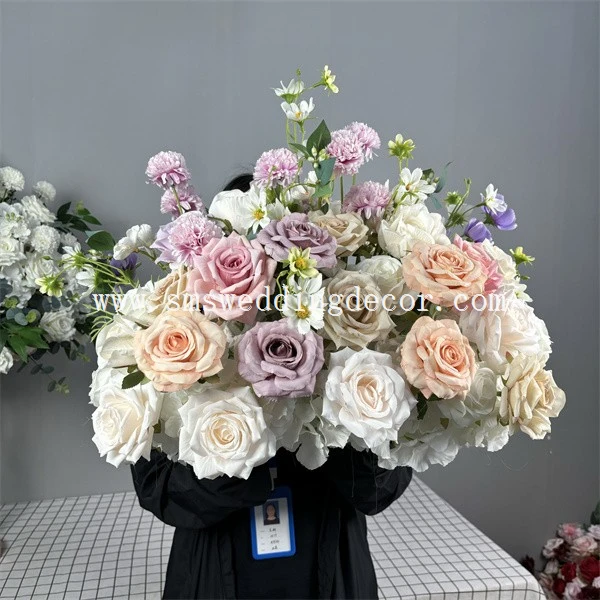 table decor flower arrangements